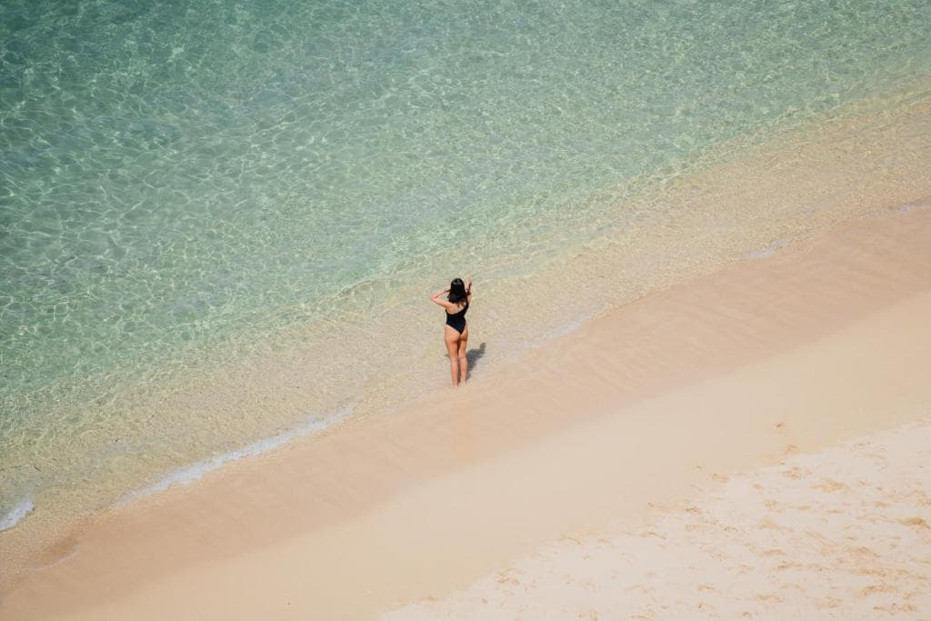 Kaimana Beach Hotel - 15