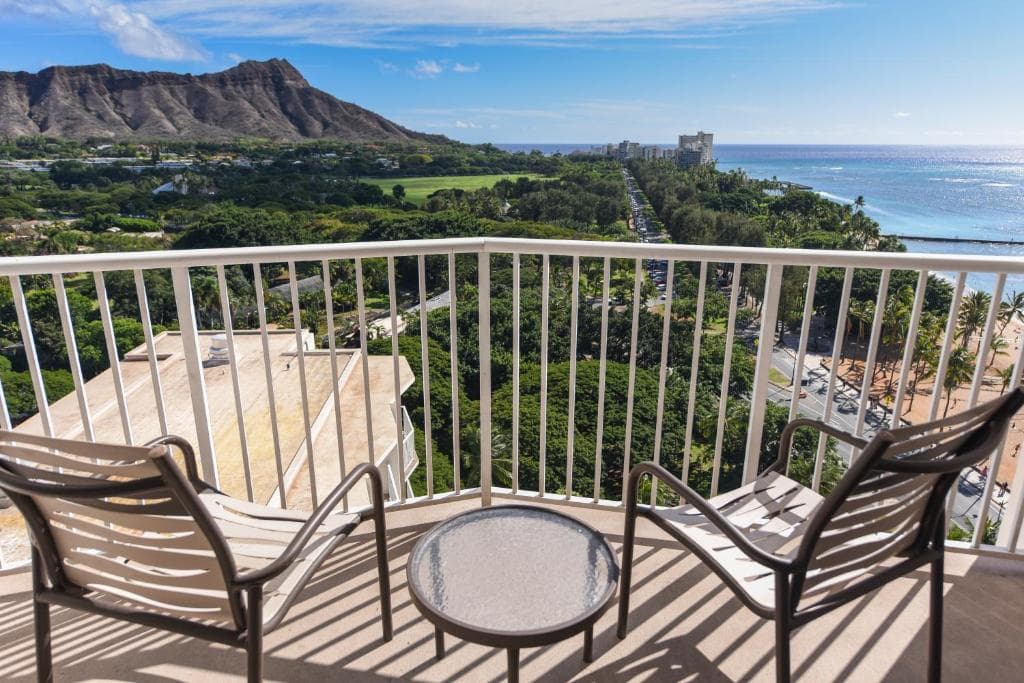 Park Shore Waikiki - 10