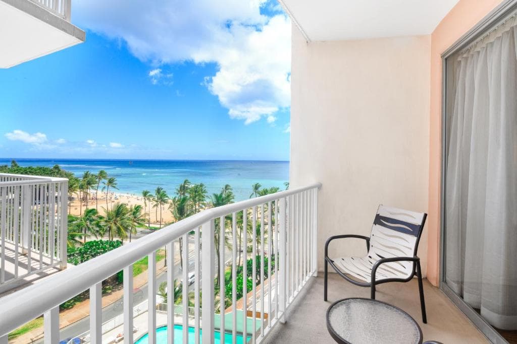 Park Shore Waikiki - 41