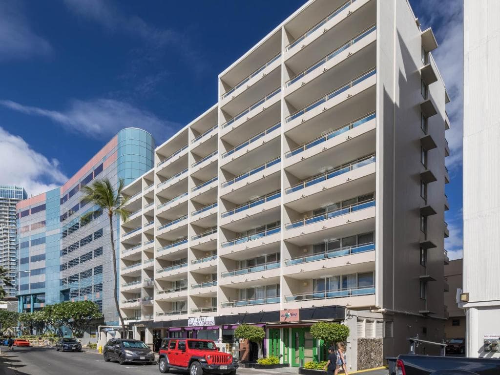Regency on Beachwalk Waikiki by OUTRIGGER - 1