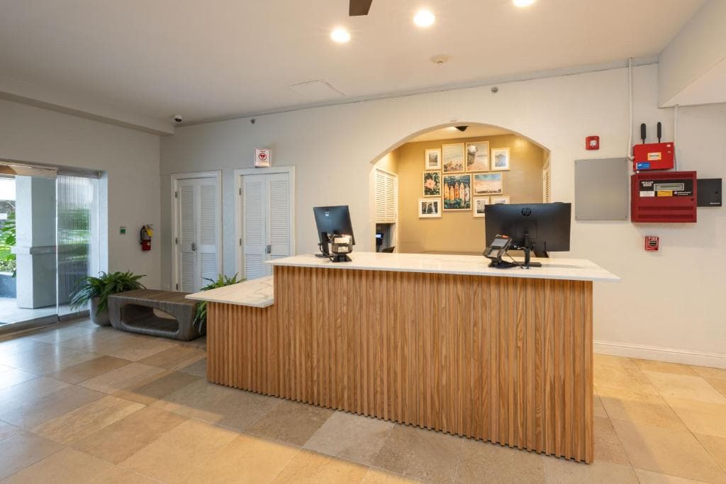 Regency on Beachwalk Waikiki by OUTRIGGER - 6
