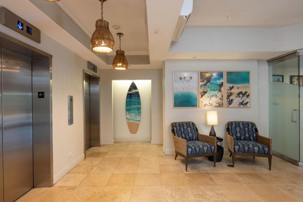 Regency on Beachwalk Waikiki by OUTRIGGER - 11