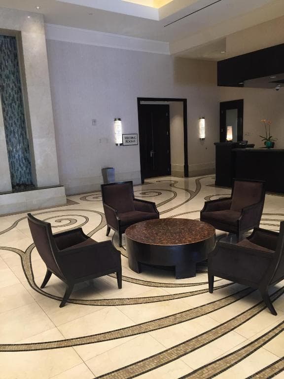Luxury Suites International at The Signature - 37