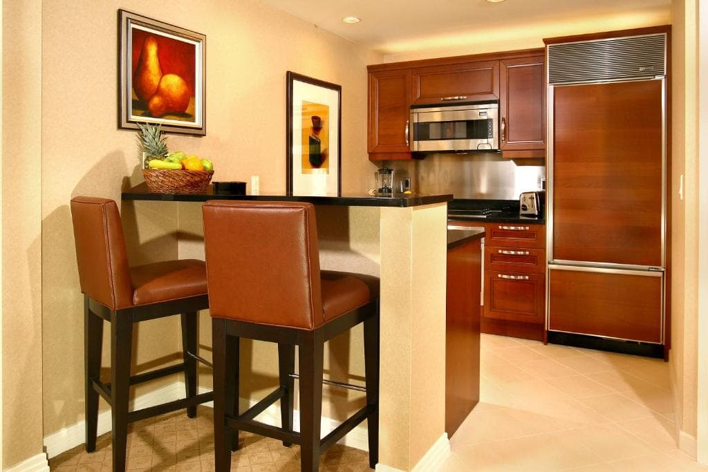 Luxury Suites International at The Signature - 40