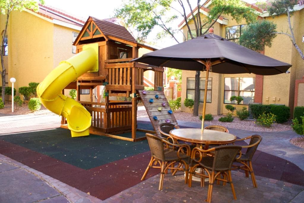 Westgate Flamingo Bay Resort - 6