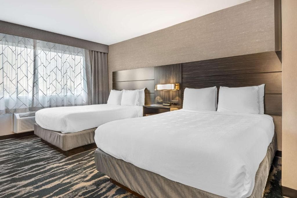 Best Western Plus North Las Vegas Inn & Suites - 11
