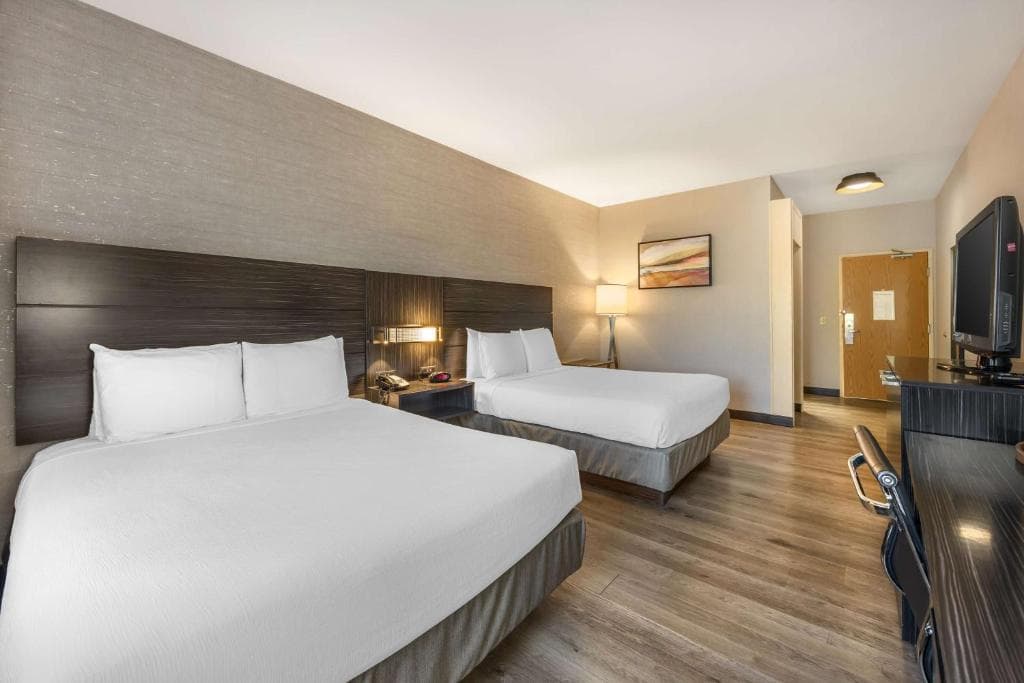 Best Western Plus North Las Vegas Inn & Suites - 32