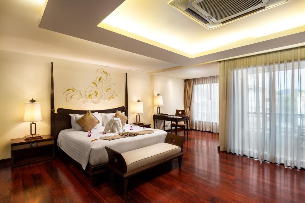 Patong Paragon Resort & Spa SHA Extra Plus - 10