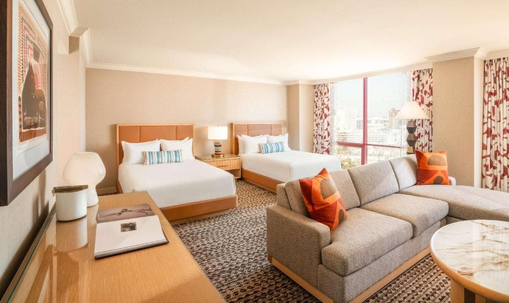 Rio Hotel & Casino - 6
