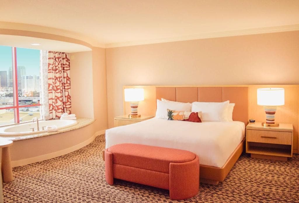 Rio Hotel & Casino - 11