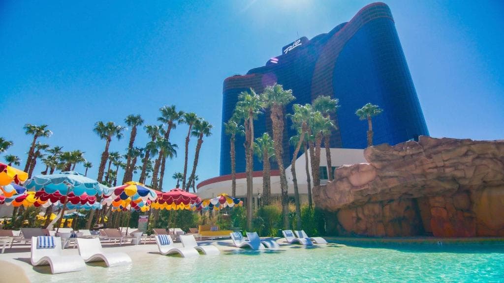 Rio Hotel & Casino - 15