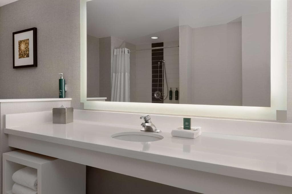 DoubleTree by Hilton Las Vegas East Flamingo - 23