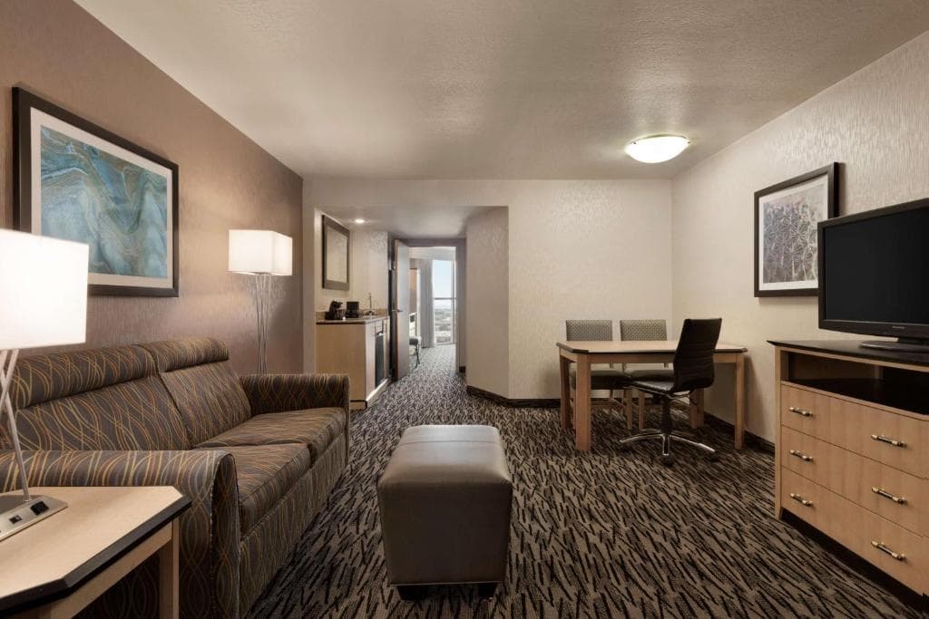 Embassy Suites by Hilton Convention Center Las Vegas - 29