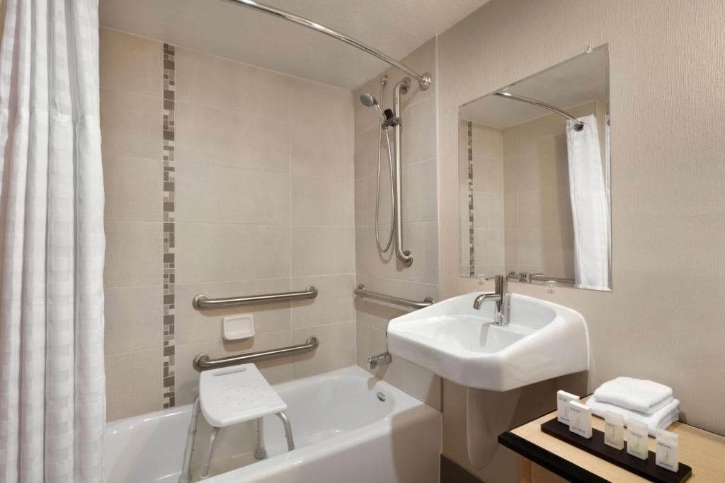 Embassy Suites by Hilton Convention Center Las Vegas - 35