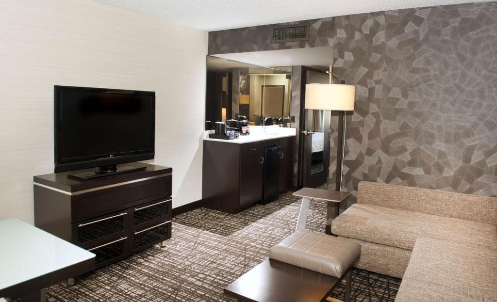 Embassy Suites by Hilton Las Vegas - 6