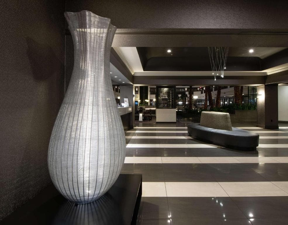 Embassy Suites by Hilton Las Vegas - 17