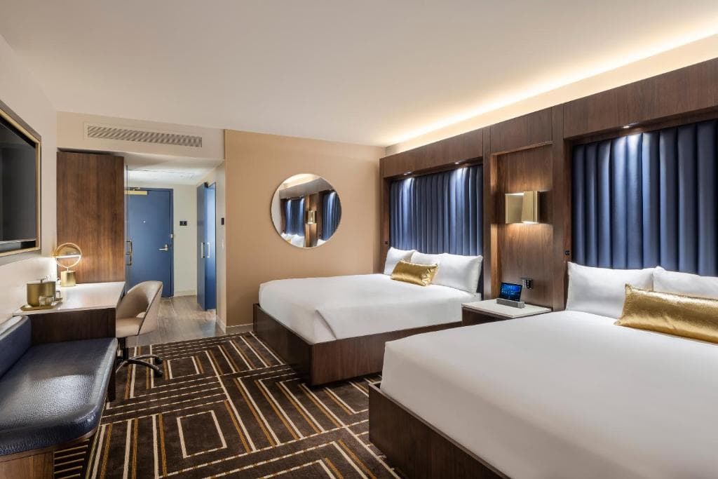 Circa Resort & Casino - 27