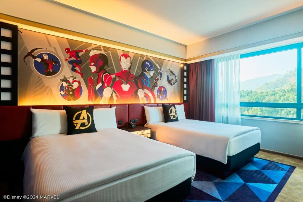 Disney's Hollywood Hotel - 5