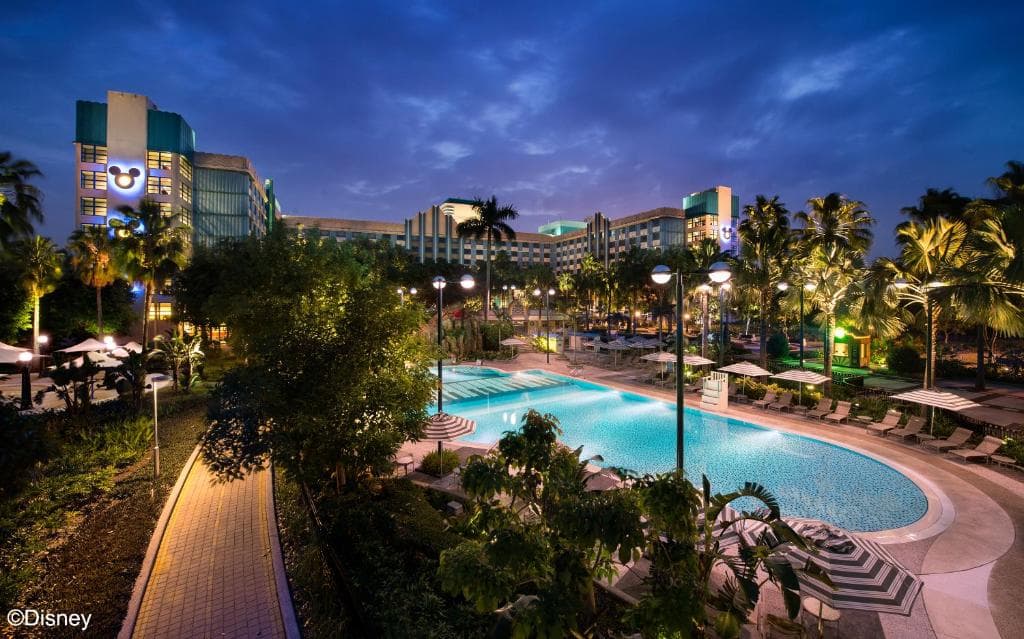 Disney's Hollywood Hotel - 6