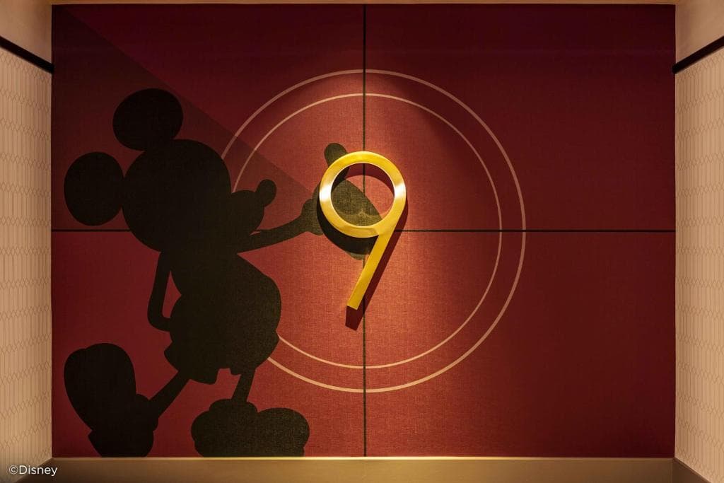 Disney's Hollywood Hotel - 44