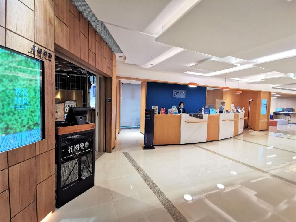 Holiday Inn Express Hong Kong Causeway Bay, an IHG Hotel - 3
