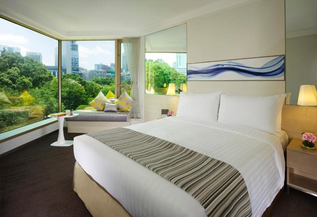 The Royal Pacific Hotel & Towers - 9