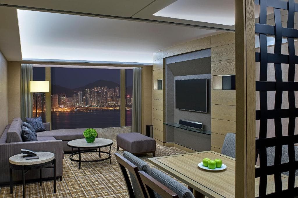 New World Millennium Hong Kong Hotel - 11