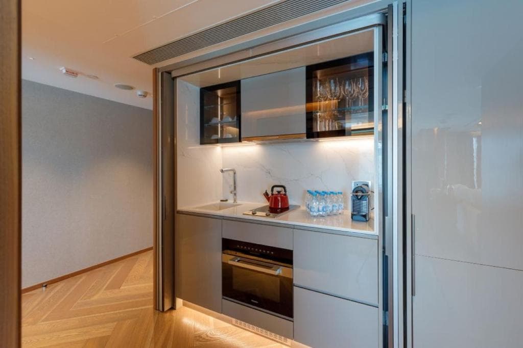 New World Millennium Hong Kong Hotel - 18