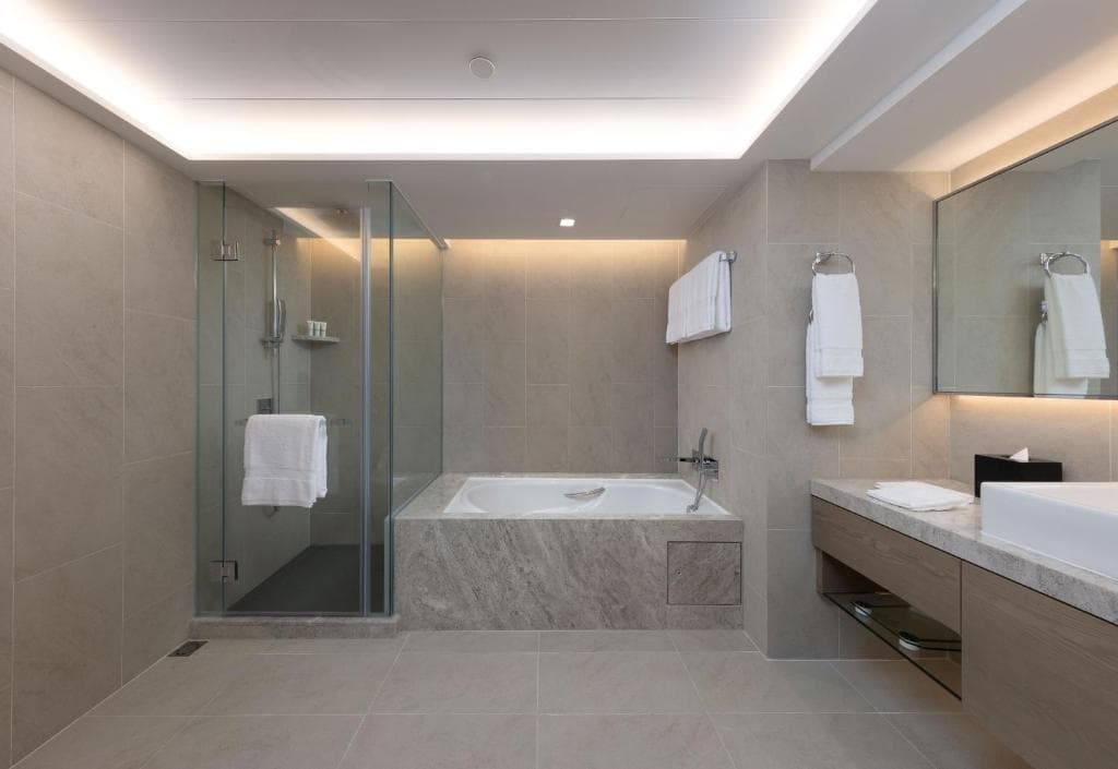 New World Millennium Hong Kong Hotel - 23