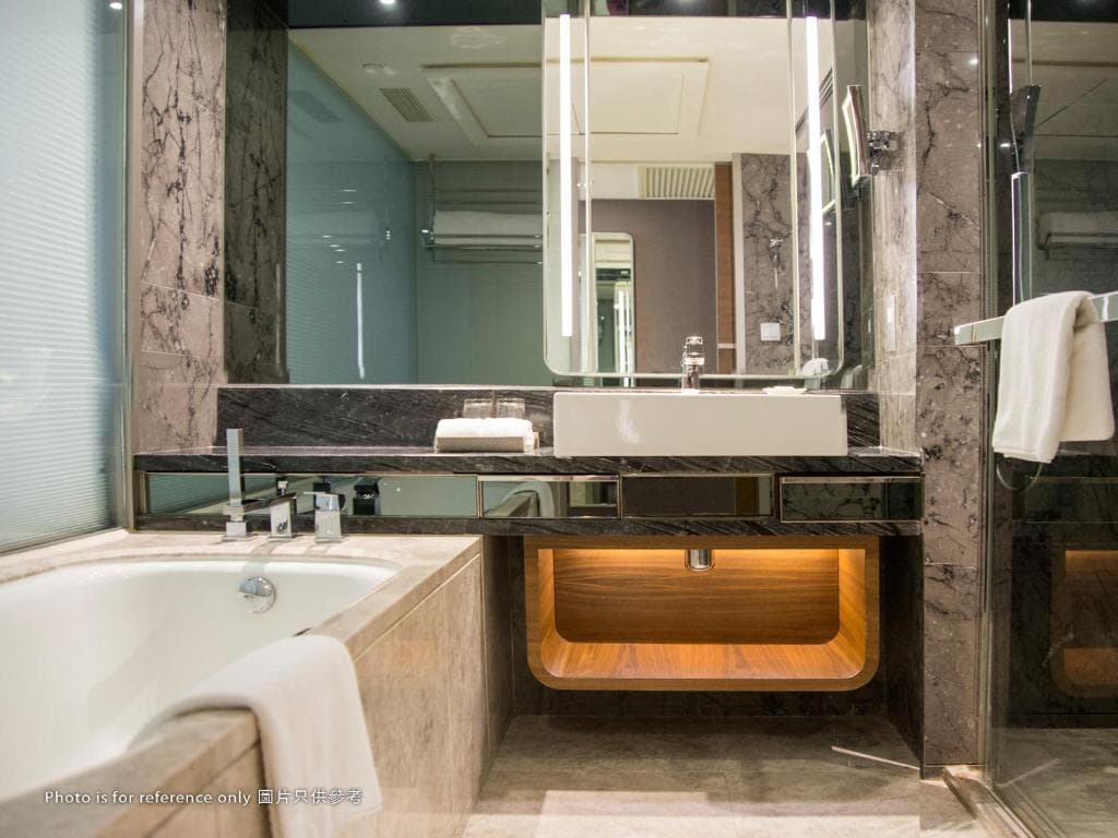 Royal Plaza Hotel, Hong Kong - 22