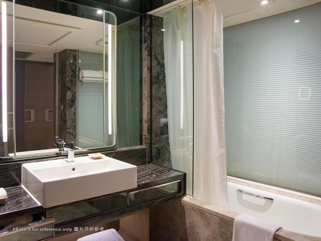 Royal Plaza Hotel, Hong Kong - 23