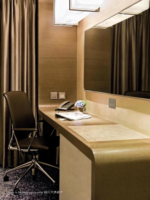 Royal Plaza Hotel, Hong Kong - 25