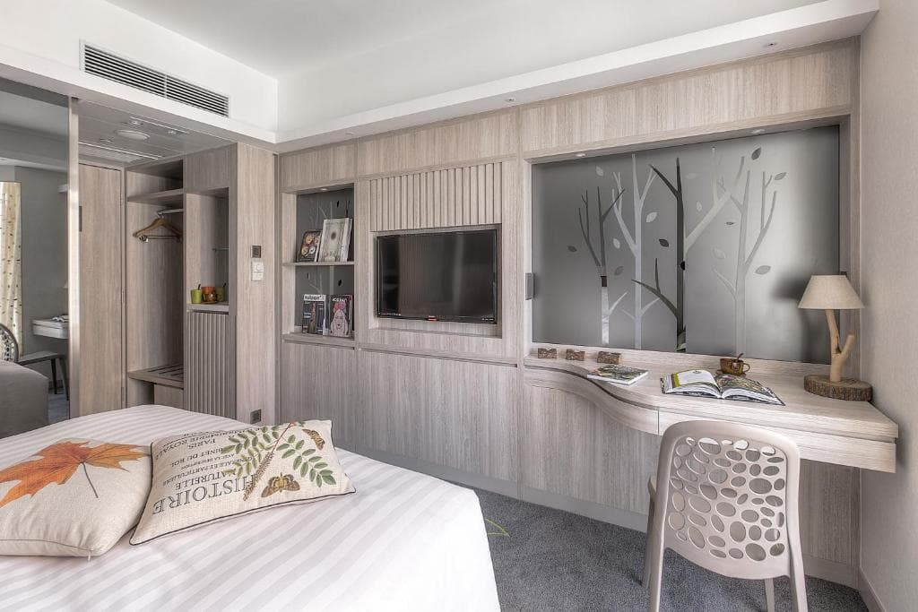 Stanford Hillview Hotel Hong Kong - 2