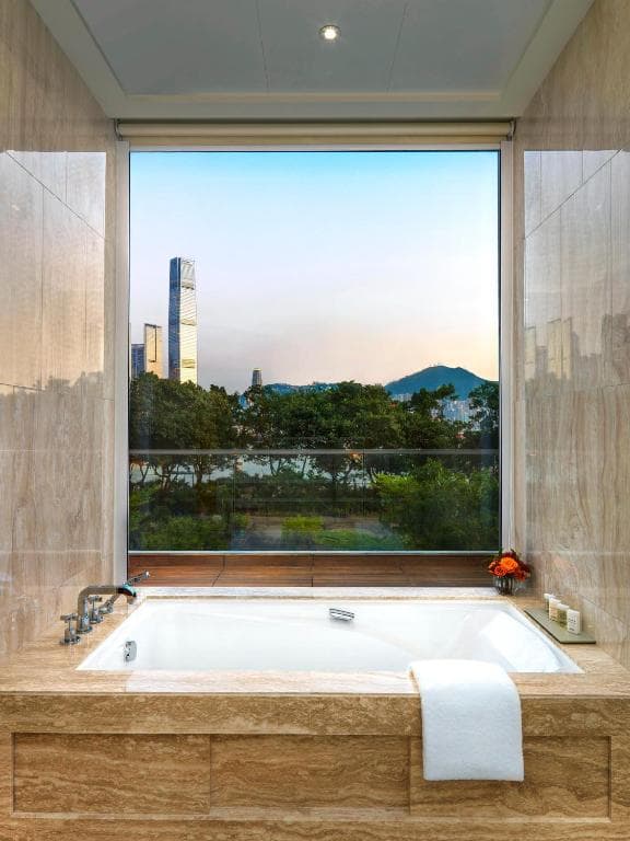 The Olympian Hong Kong - 3