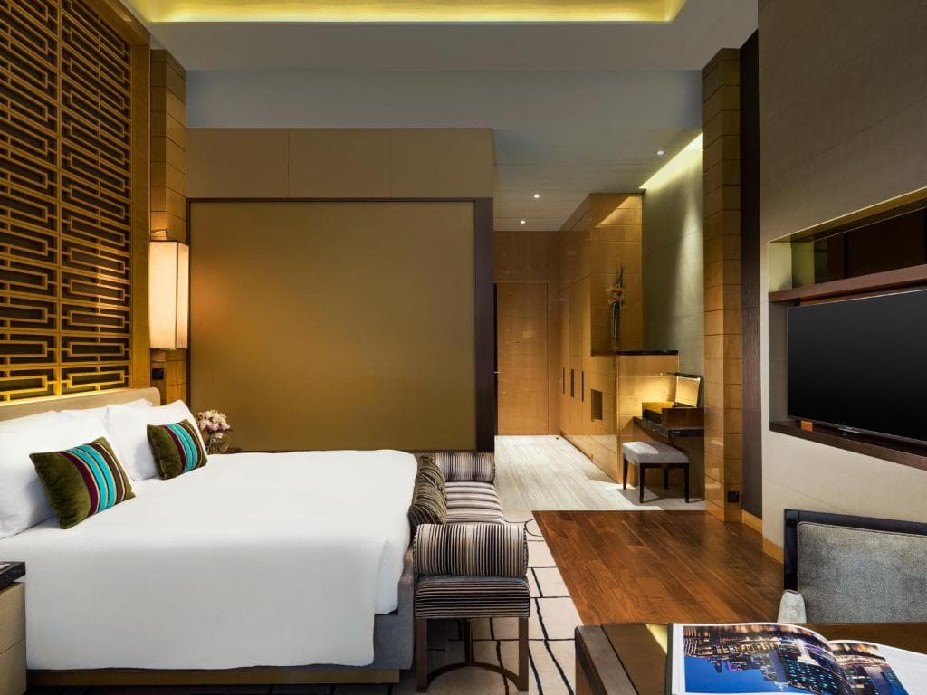 The Olympian Hong Kong - 11