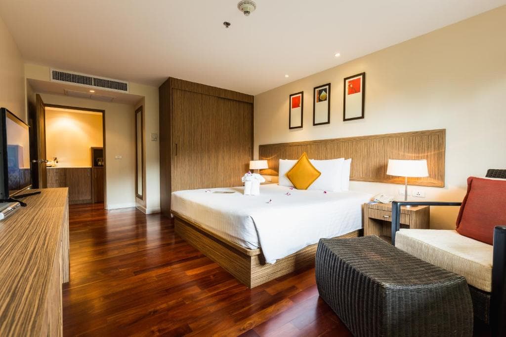 Holiday Inn Resort Phuket Surin Beach, an IHG Hotel - 25