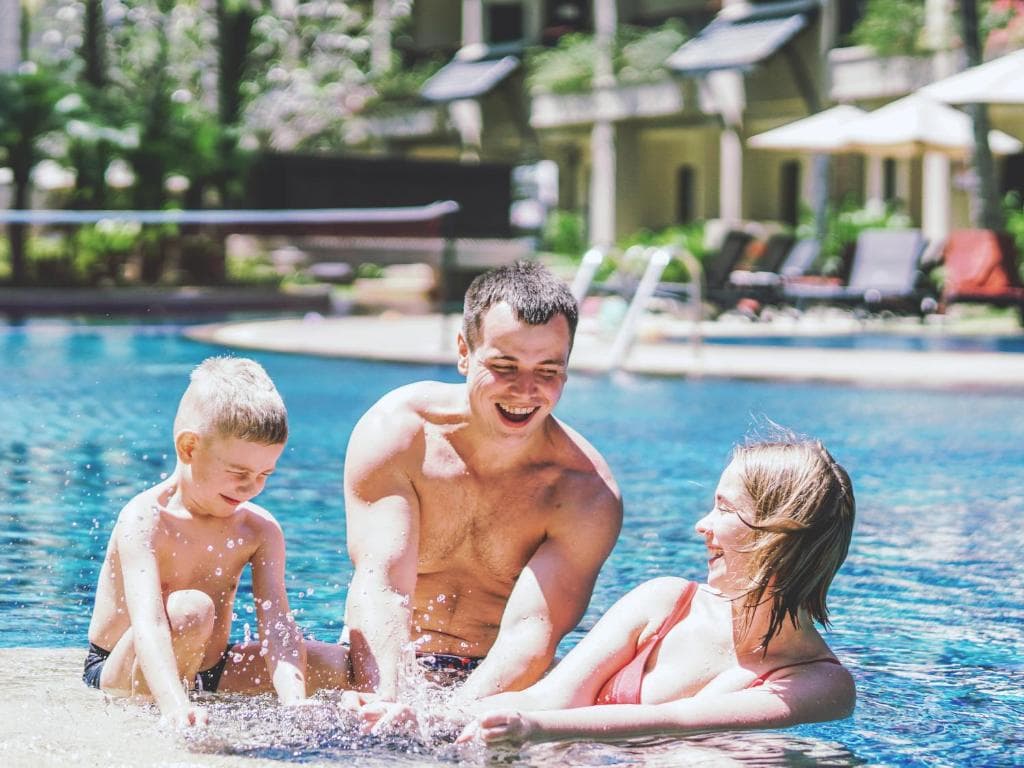 Radisson Resort and Suites Phuket - 6