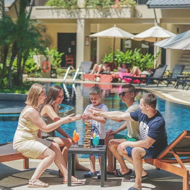 Radisson Resort and Suites Phuket - 8