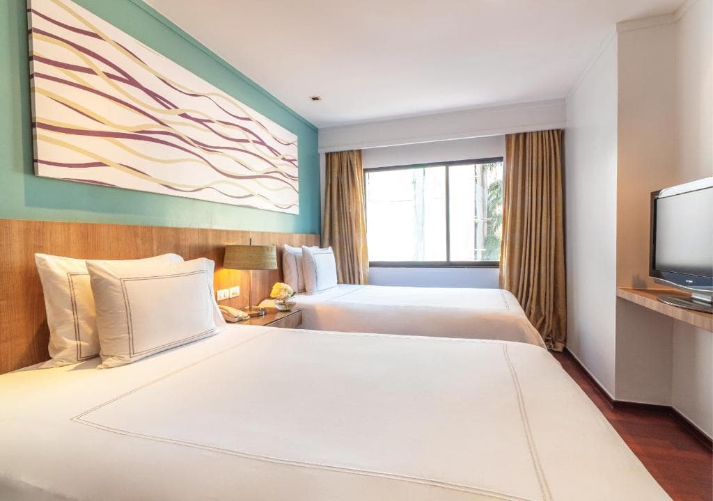 Radisson Resort and Suites Phuket - 12