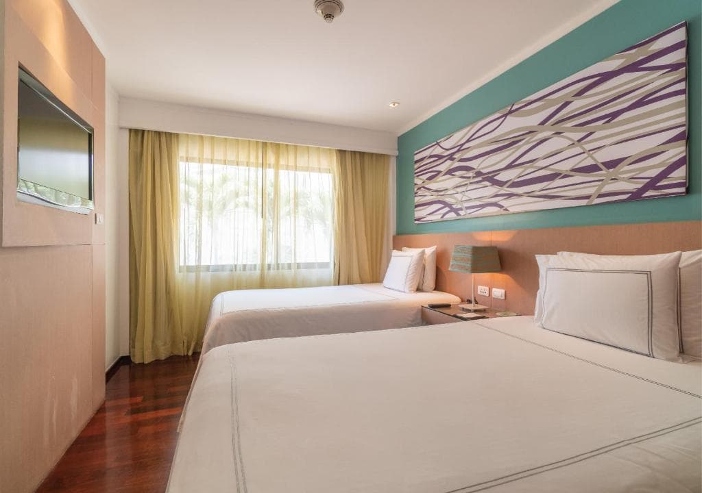 Radisson Resort and Suites Phuket - 40