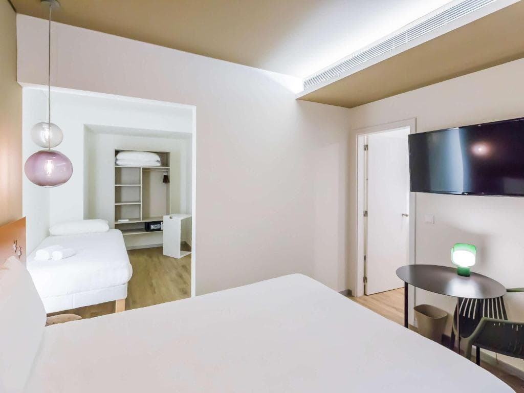 ibis Styles Lisboa Centro Marquês de Pombal - 4