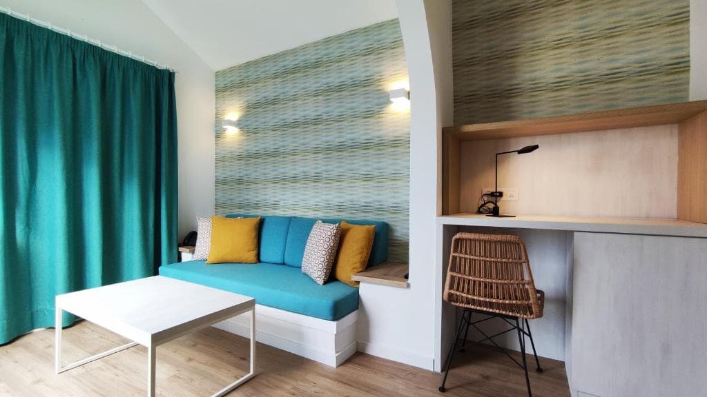 Canary Garden Club - 35