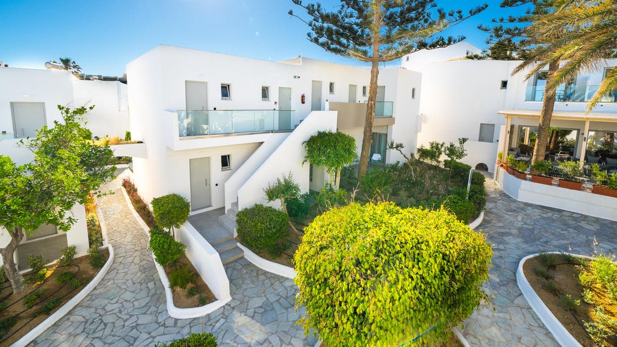 Adelianos Kampos (Adele)