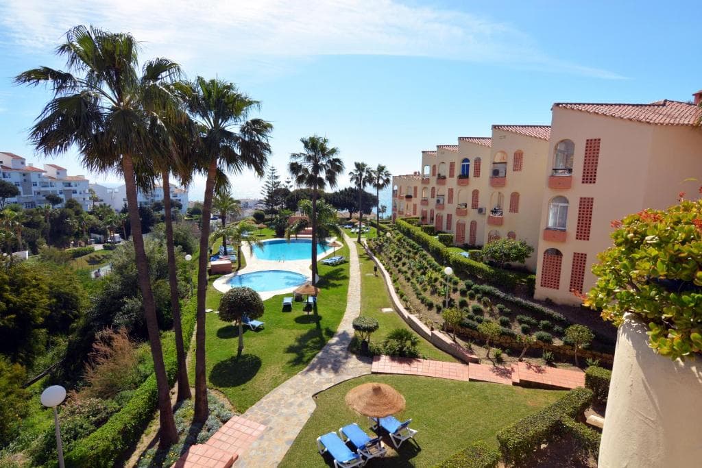 Ramada Hotel & Suites by Wyndham Costa del Sol - 7