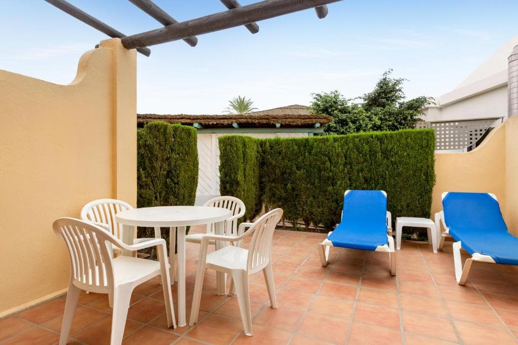 Ramada Hotel & Suites by Wyndham Costa del Sol - 35