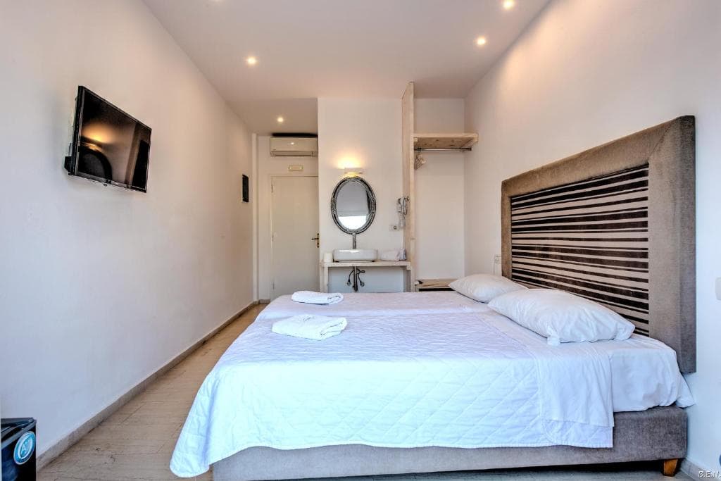 Anamar Santorini - 27