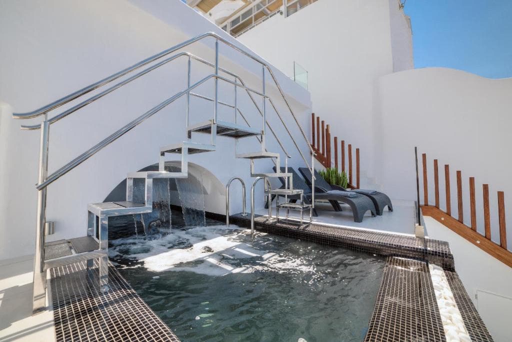 Daydream Luxury Suites - 20