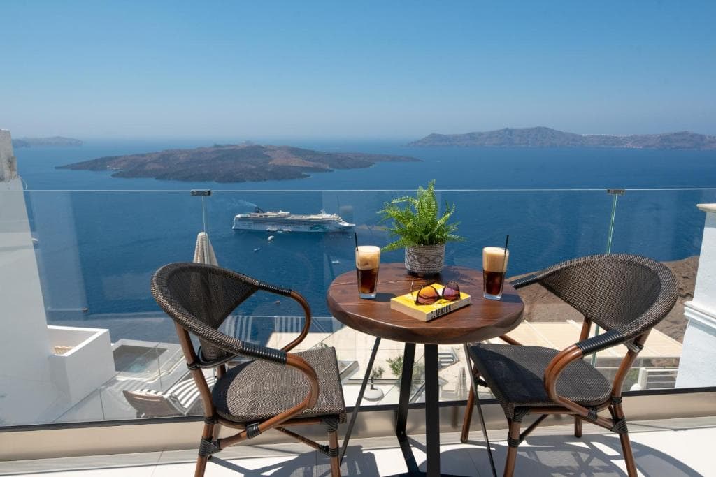 Daydream Luxury Suites - 23