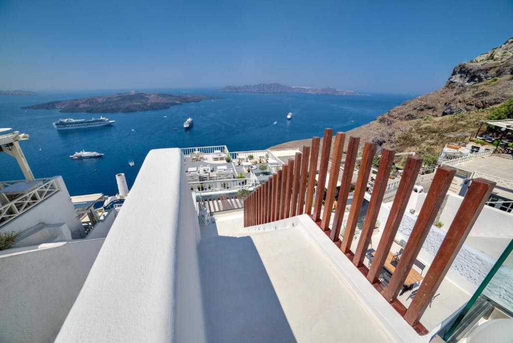 Daydream Luxury Suites - 27