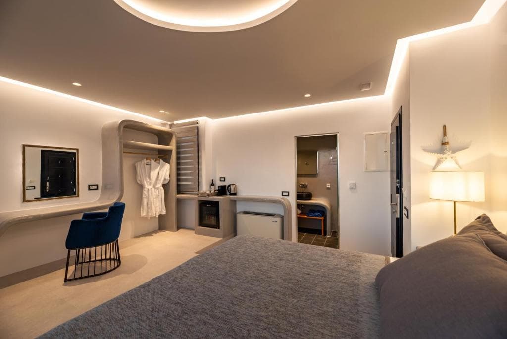 Daydream Luxury Suites - 33